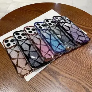 SHINY GLITTER FASHION CASE FOR IPHONES